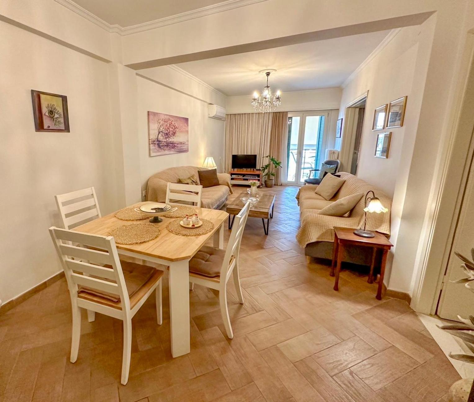 Apartament Elli & Klairi *
